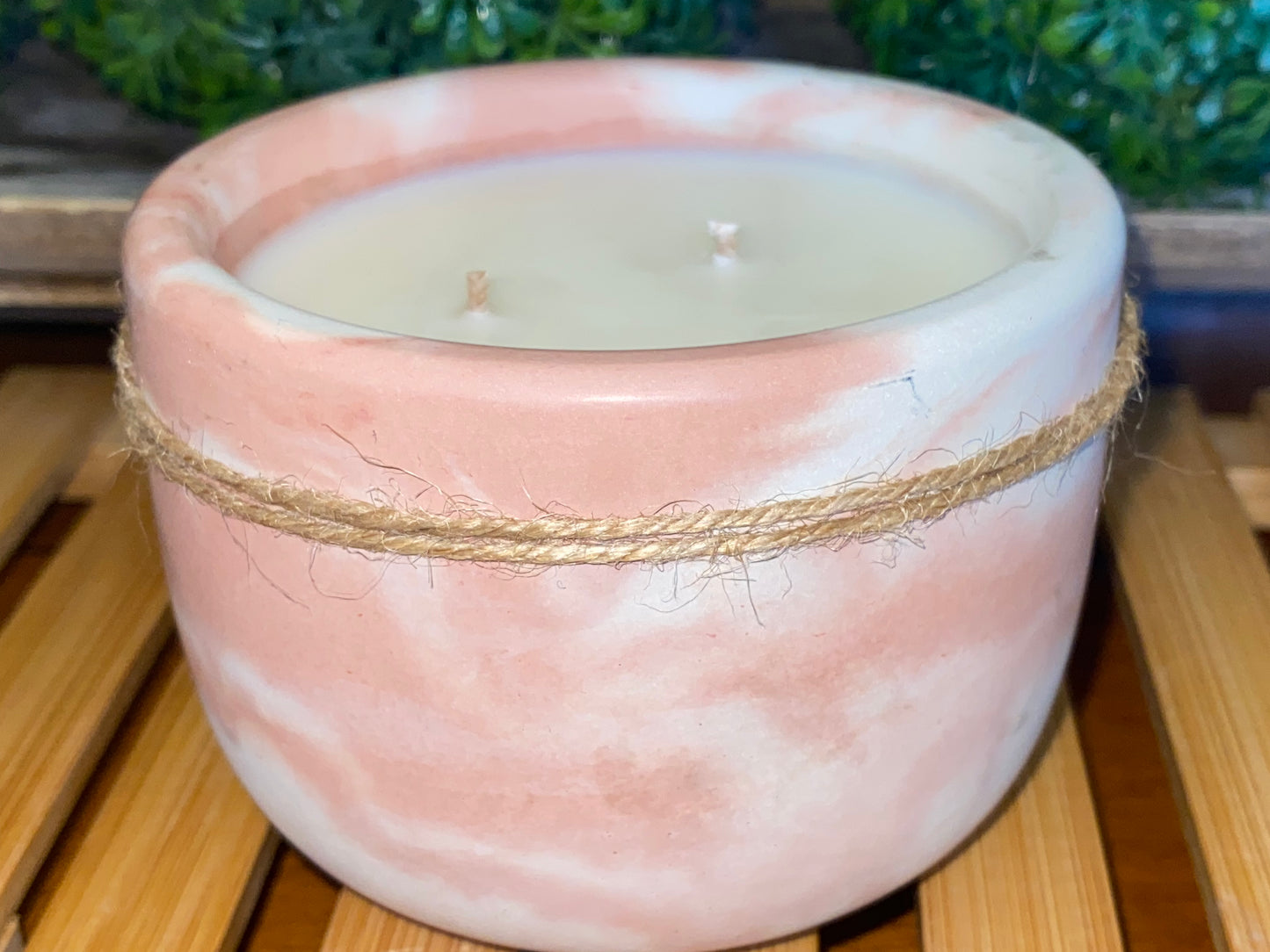 Handcrafted, Concrete, Container Candle- Tulip Shape, Red and White Marble- 8oz Double Wick, Luxury, Long-Burning, Soy Wax- Phthalate Free Fragrance