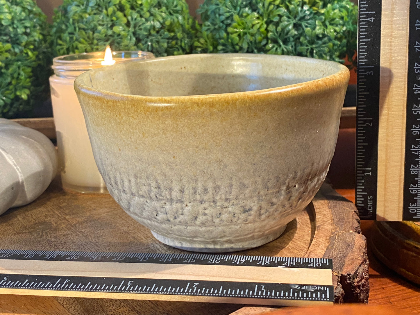 A Handcrafted, Wheel-Thrown Container Candle- Large Vessel, Sunset Textured Glaze- 13.5oz Luxury, Long-Burning Soy Wax- Phthalate Free Fragrance